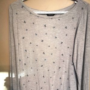 RW & Co. Long Sleeved Shirt Size Large